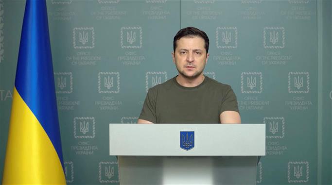 Defiant Zelenskyy pledges powerful response to Russia on eve of war’s six-month milestone