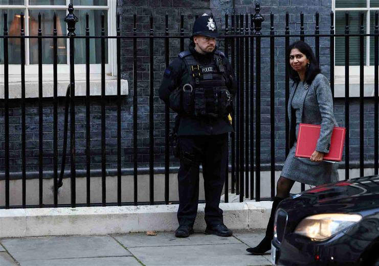 More trouble for UK PM Truss as interior minister Suella Braverman quits over security issue; criticises government