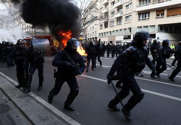 Nearly 1 million French march in fourth day of pension protests