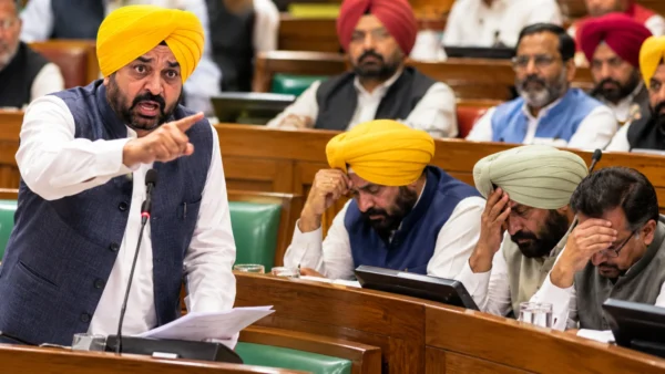 ਇੱਕ “ਖਿੱਝ” ਵਿੱਚੋਂ ਨਿਕਲਿਆ ਮੁੱਦਾ: ਹਾਕਮ ਧਿਰ ਦੇ ਜੜ੍ਹੀਂ ਬਹਿ ਗਿਆ